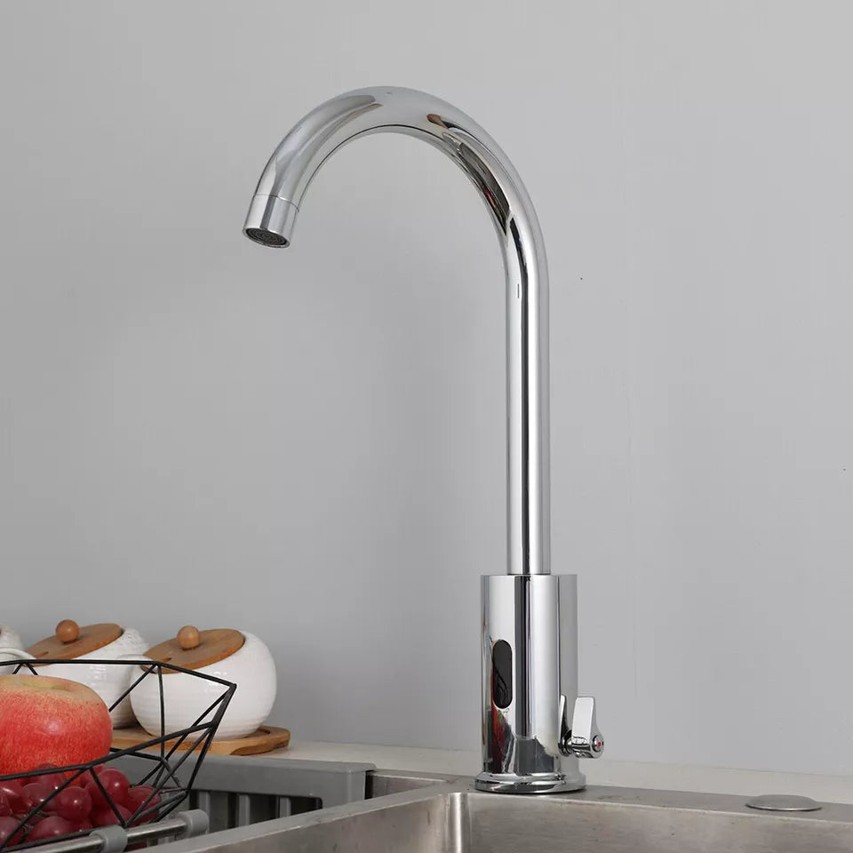 Sensomatica Alto Heiß- und Kaltwasser-Sensor-Wasserhahn, Chrom