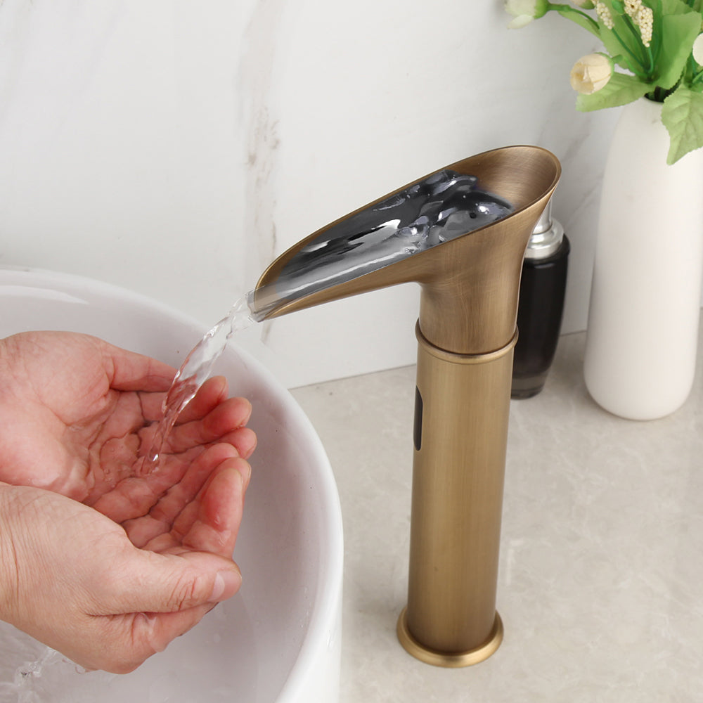 Sensomatica Nostalgic Bronze Wasserfall Wasserhahn mit Sensor