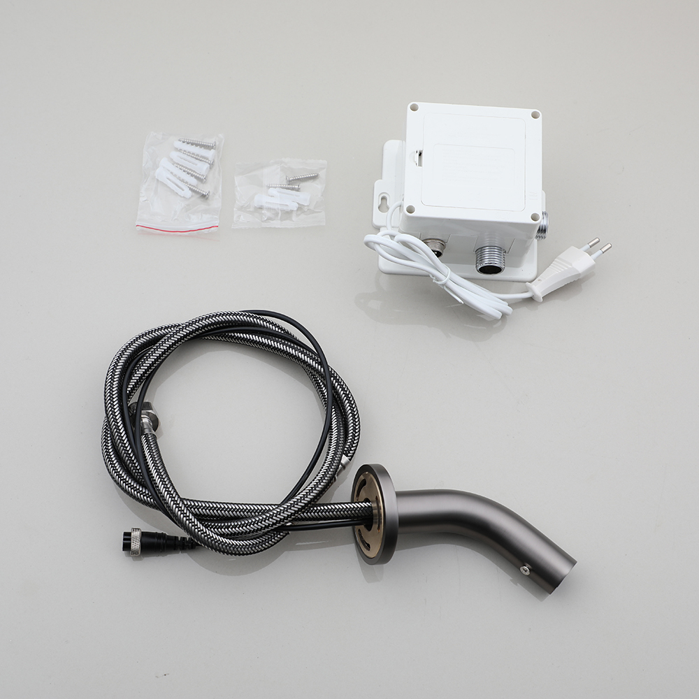 Sensomatica Pesaro Gun Metal Sensor Wasserhahn – kurzes Modell 90 mm