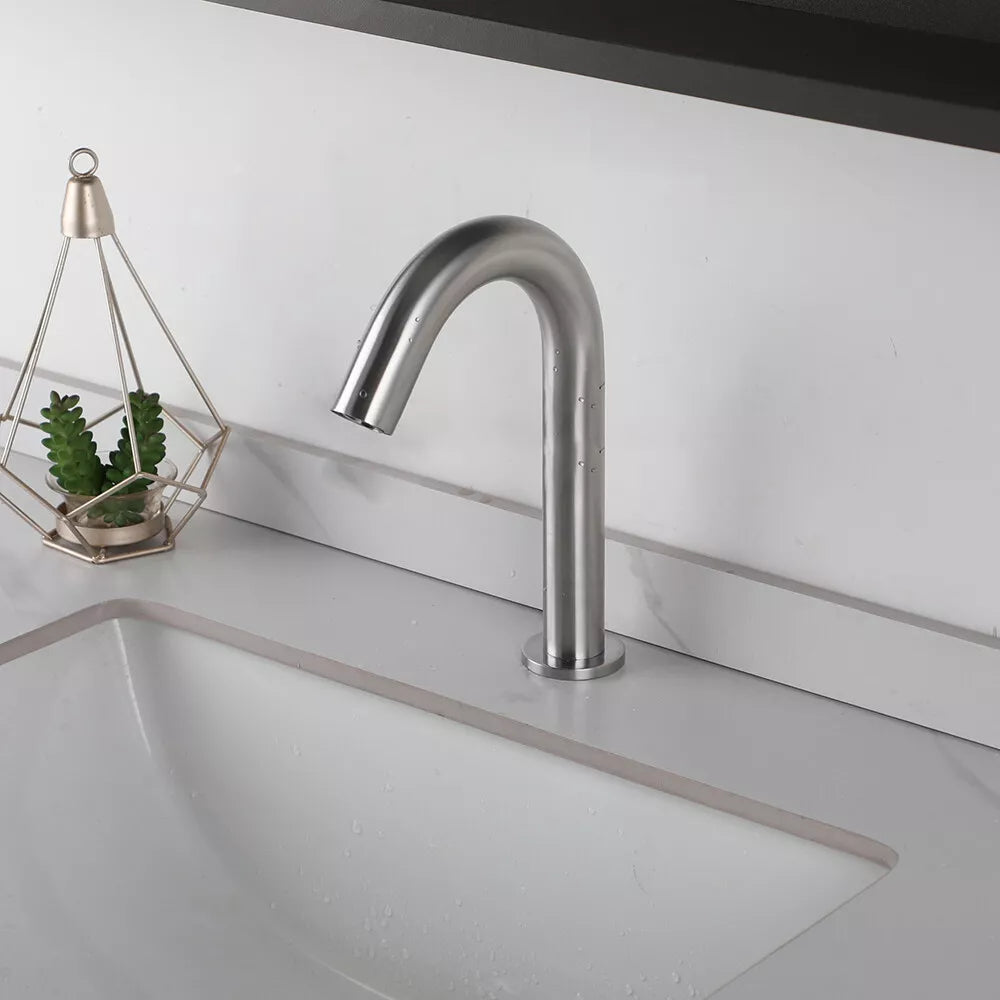 Sensomatica Cesaro Kaltwasser-Sensor-Wasserhahn aus gebürstetem Nickel, Modell 245 MM