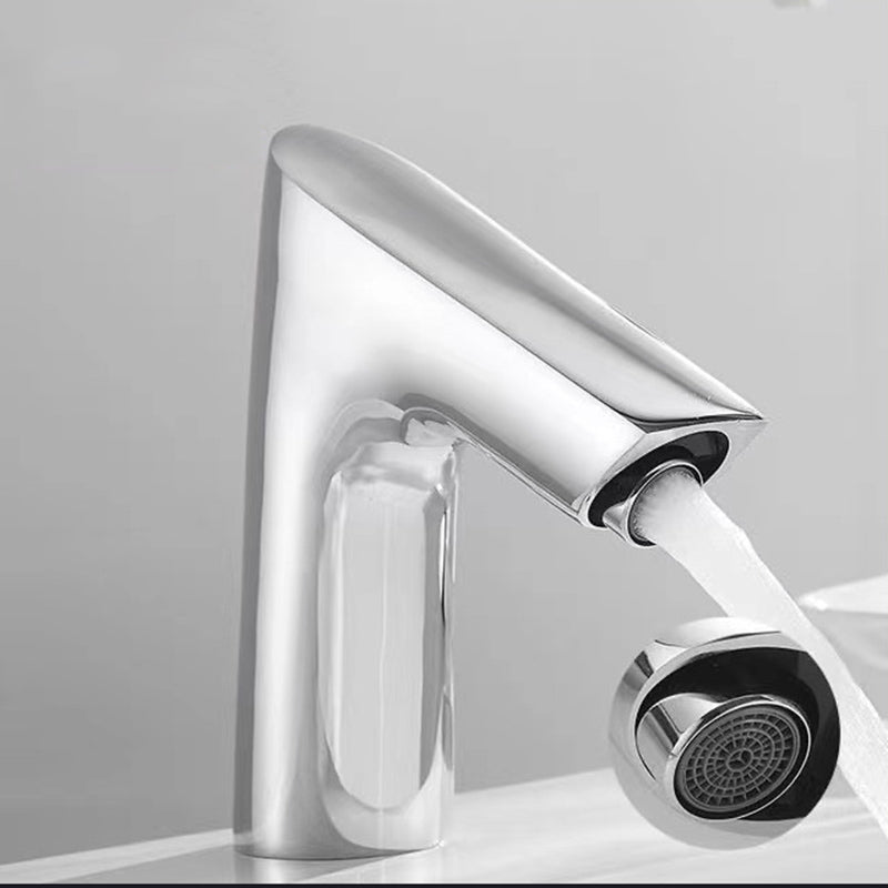 Sensomatica – Chrom-Sensor-Waschtischarmatur