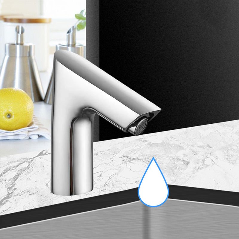 Sensomatica – Chrom-Sensor-Waschtischarmatur