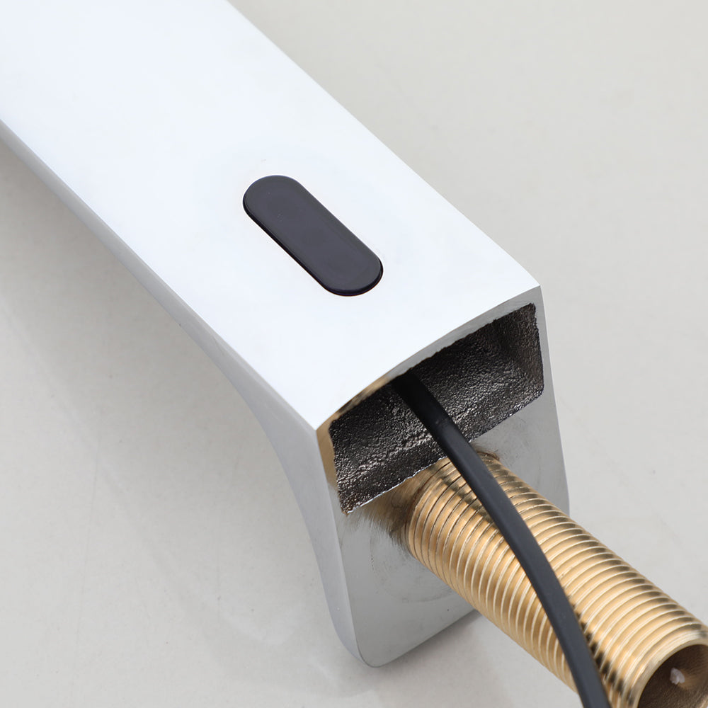 Sensomatica – Chrom-Sensor-Waschtischarmatur