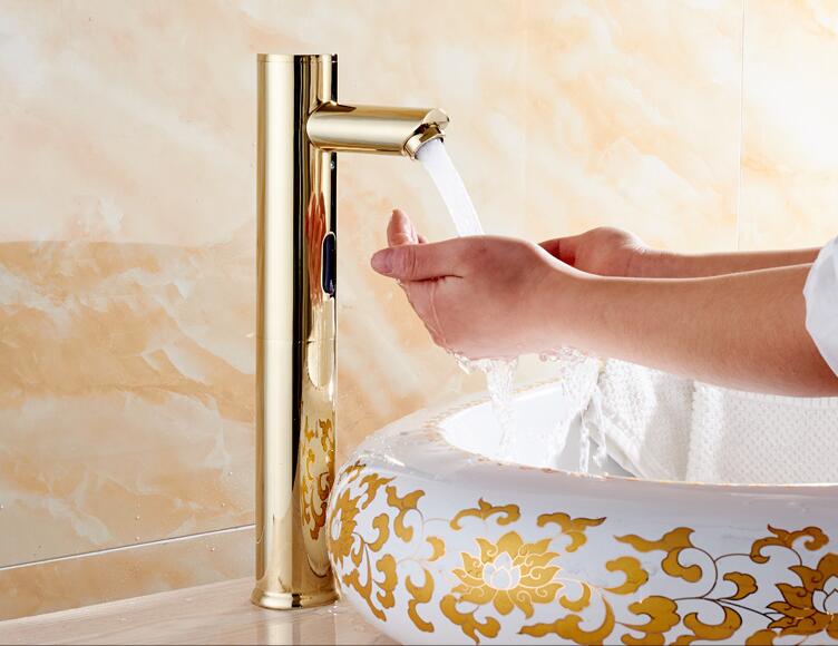 Sensomatica Sensor Wasserhahn Scuro Goldfarben