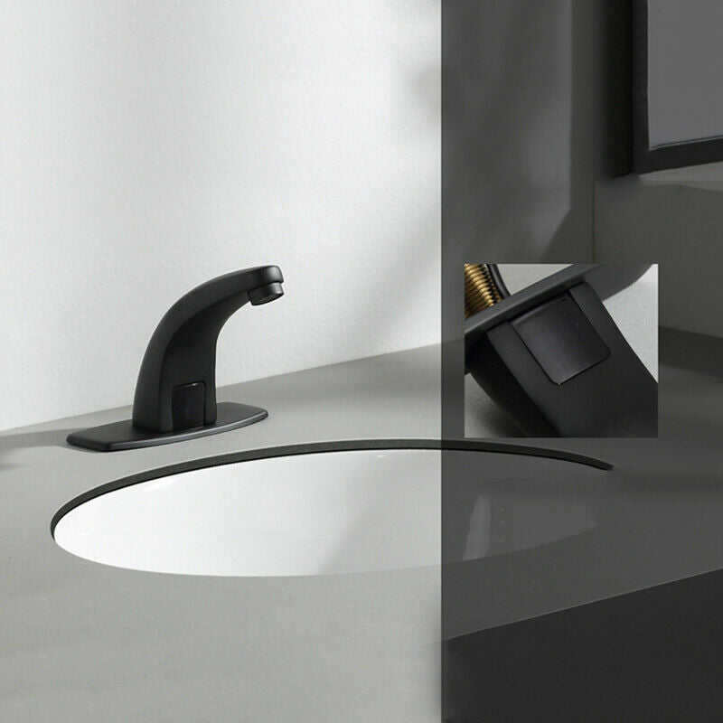 Sensomatica® Zwarte Sensorkraan Bella – Koudwater Model