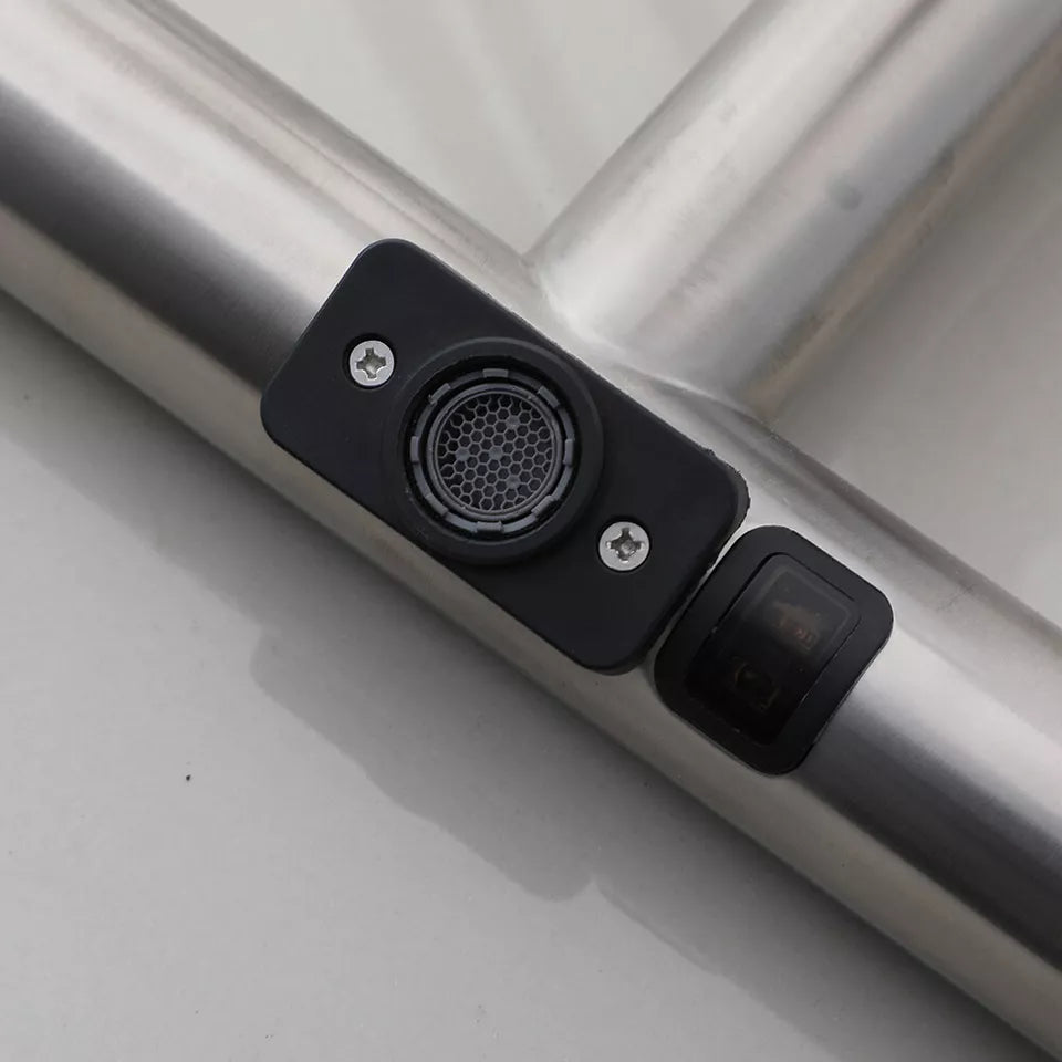 Sensomatica 3-in-1 Sensor-Wasserhahn – Gebürstetes Nickel