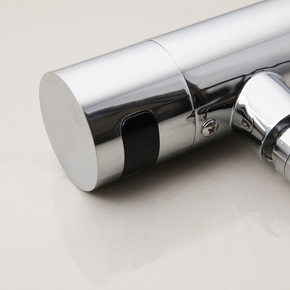 Sensomatica Chrom Sensor-Wandarmatur mit beweglichem Auslauf