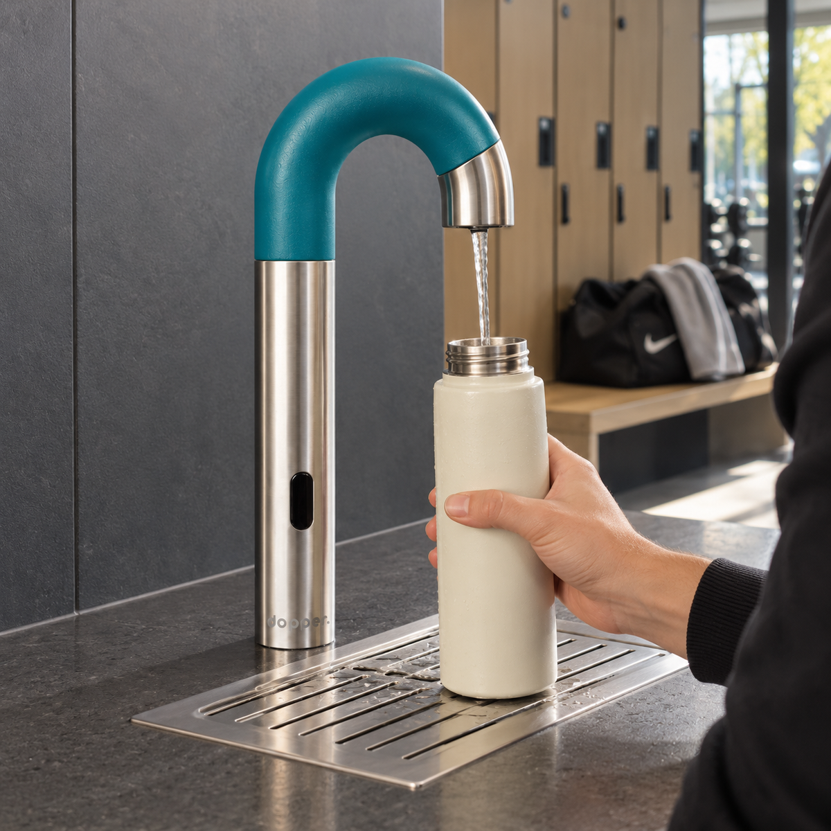 Dopper sensor watertap RVS Cool Tortoise – Contactloos flessen vullen