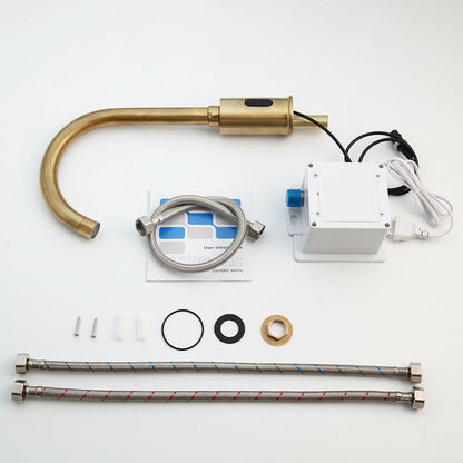 Sensomatica Geborsteld gouden Alto sensorkraan koud model