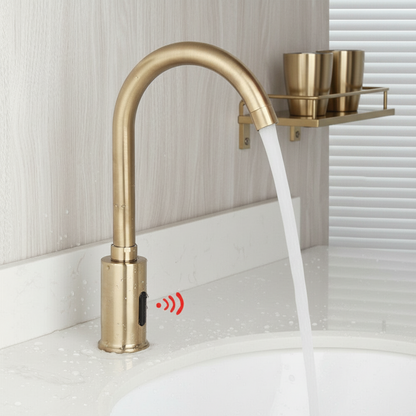 Sensomatica Geborsteld gouden Alto sensorkraan koud model