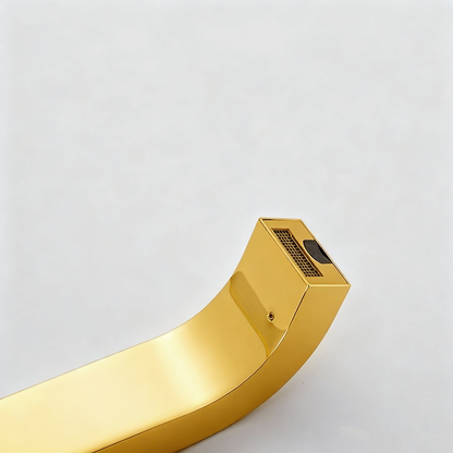 Sensomatica Arco wand sensorkraan goud | Koudwater inbouwmodel