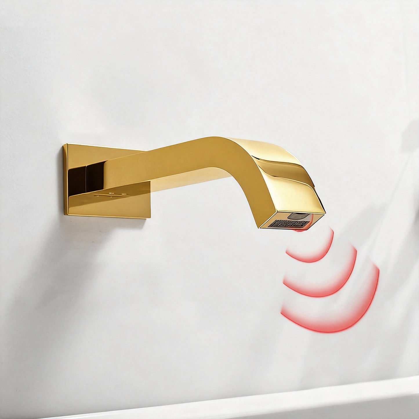 Sensomatica Arco wand sensorkraan goud | Koudwater inbouwmodel