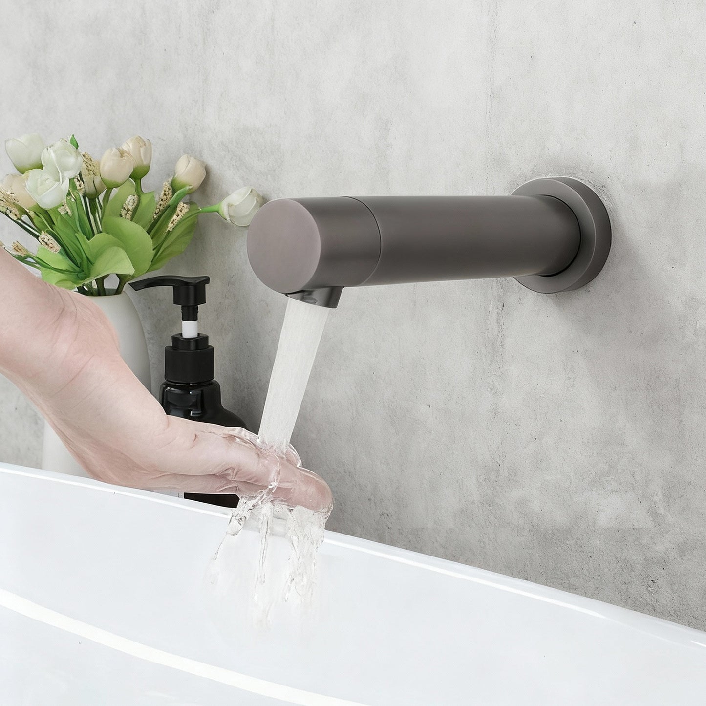 Sensomatica Gun Metal Sensor Muurkraan – 130 mm