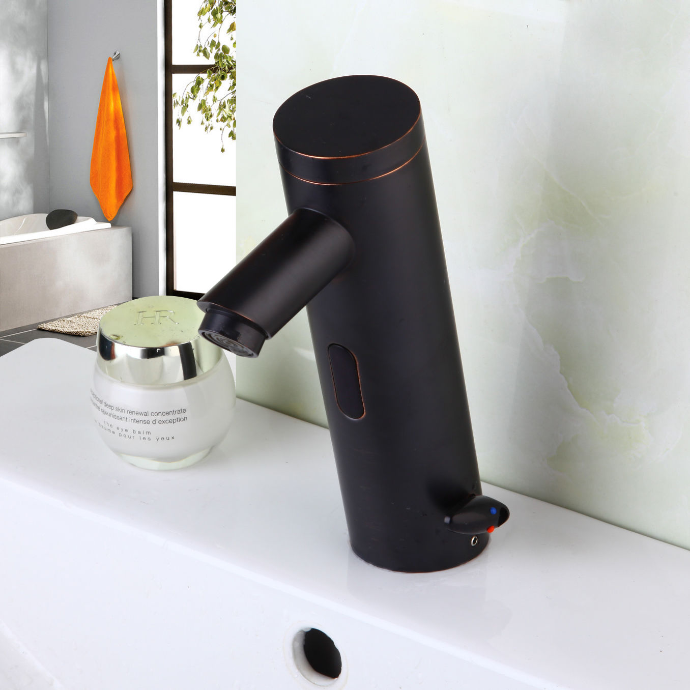 Sensomatica Sensorarmatur Corto Ölbronze Warm- und Kaltwasser