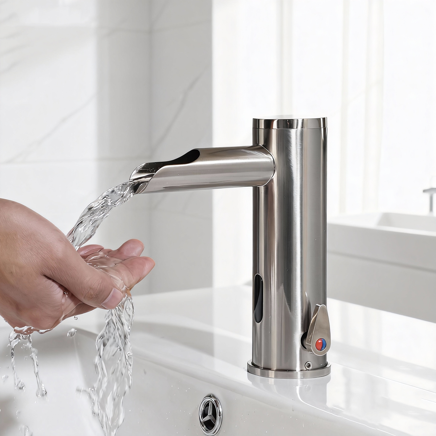 Sensomatica Waterval nikkel geborstelde sensorkraan model Orte