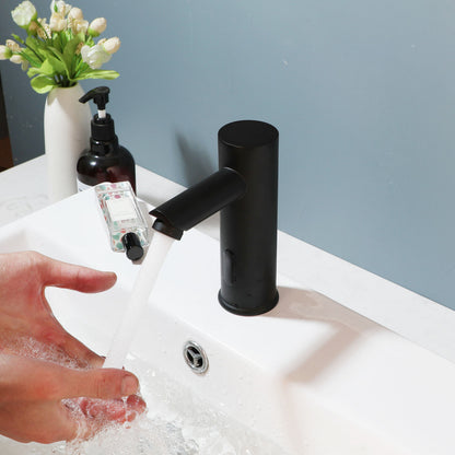 Black sensor tap Sesto cold model