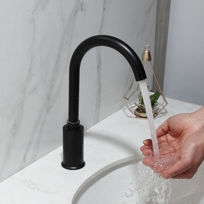 Alto black sensor tap